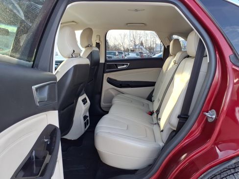Used 2016 Ford Edge Titanium w/ Technology Package image 11