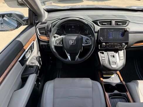Used 2021 Honda CR-V Touring image 2