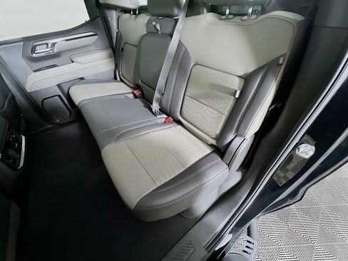 Used 2026 Chevrolet Silverado 1500 ZR2 image 25