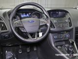 Used 2016 Ford Focus SE w/ Equipment Group 201A image 2