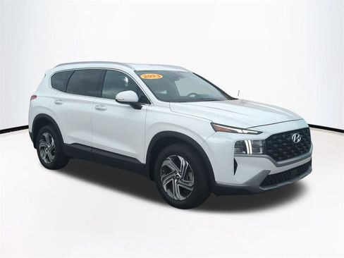 Used 2023 Hyundai Santa Fe SEL FWD image 2