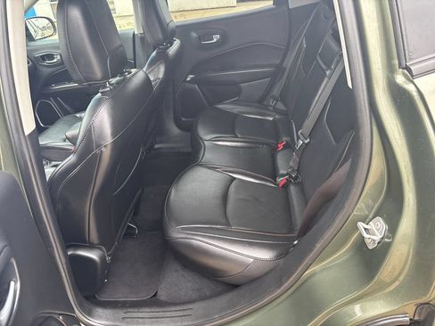 Used 2019 Jeep Compass Limited AWD/4WD image 23