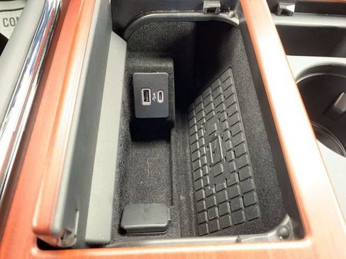 Used 2024 Lincoln Navigator L Reserve AWD/4WD image 29