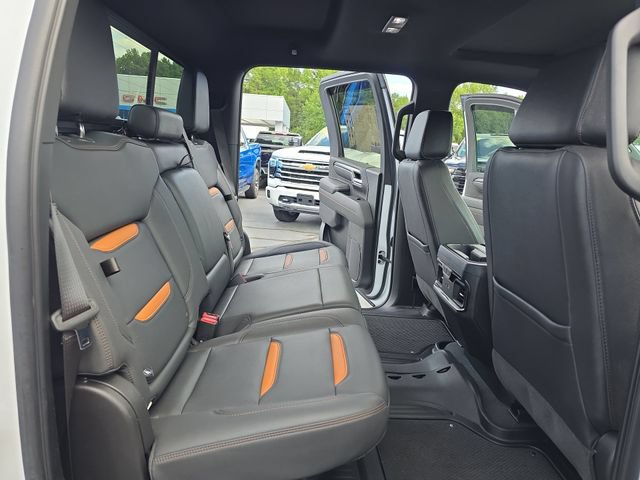 Used 2024 GMC Sierra 2500 AT4 w/ AT4 Premium Plus Package AWD/4WD image 12