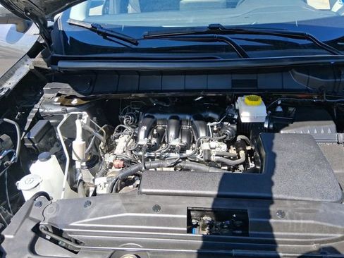 Used 2025 Nissan Pathfinder SV AWD/4WD image 20