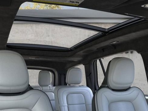 New 2026 Lincoln Aviator Black Label w/ Dynamic Handling Package image 22