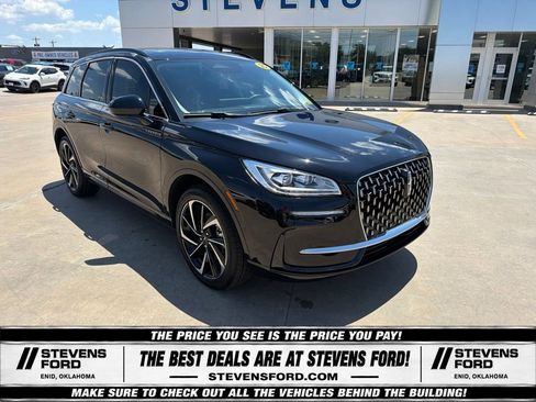 Used 2025 Lincoln Corsair Grand Touring AWD/4WD image 5