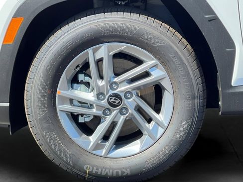 New 2026 Hyundai Tucson SE FWD image 24