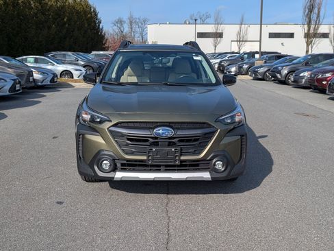 Used 2023 Subaru Outback Limited image 8