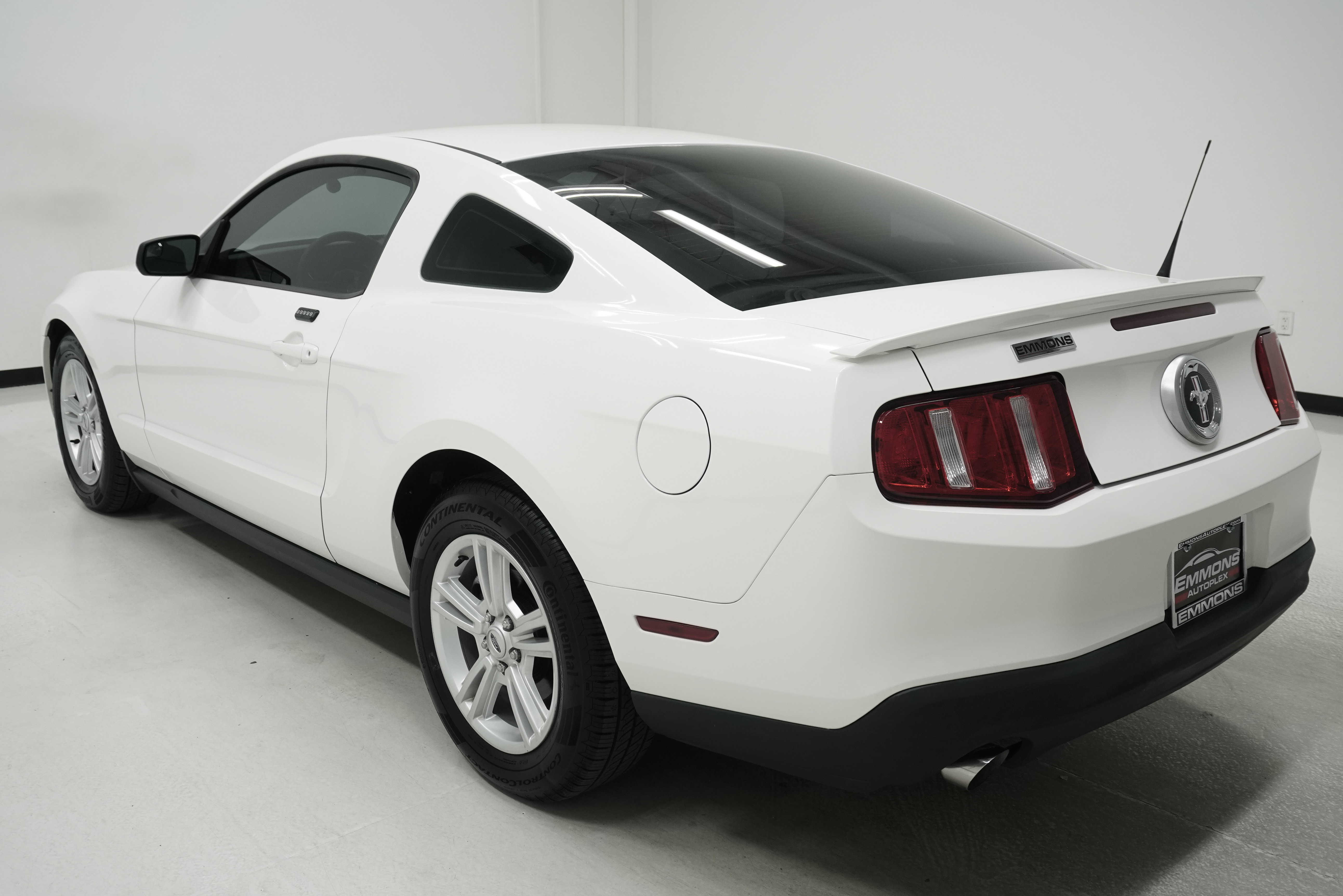 Used 2012 Ford Mustang Coupe RWD image 6
