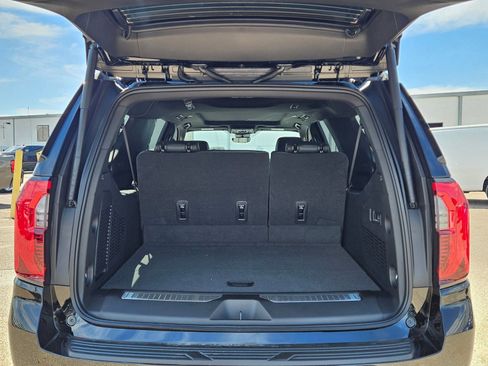 New 2026 GMC Yukon XL AT4 w/ AT4 Premium Package AWD/4WD image 4