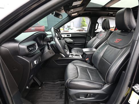 Used 2021 Ford Explorer ST w/ Equipment Group 401A AWD/4WD image 11