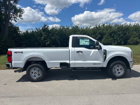 New 2026 Ford F350 XL w/ 360-Degree Camera Package image 9
