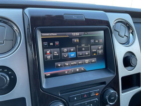 Used 2014 Ford F150 Platinum image 24