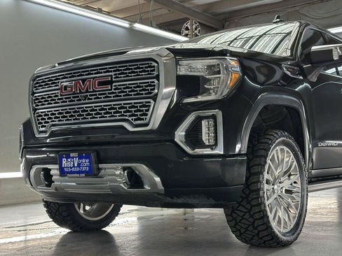 Used 2019 GMC Sierra 1500 Denali w/ Denali Ultimate Package AWD/4WD image 4