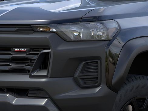 New 2026 Chevrolet Colorado Trail Boss AWD/4WD image 10
