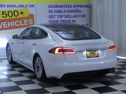 Used 2019 Tesla Model S Standard Range image 3