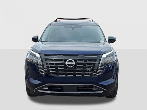 New 2026 Nissan Pathfinder SV image 2