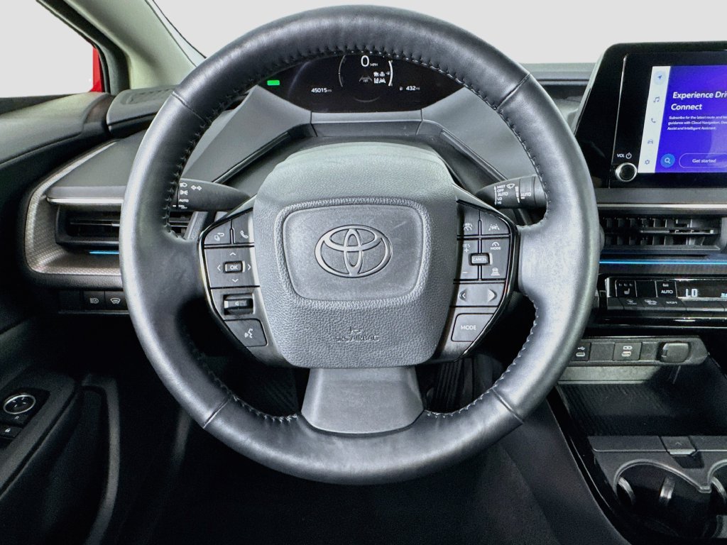 Used 2024 Toyota Prius XLE FWD image 23