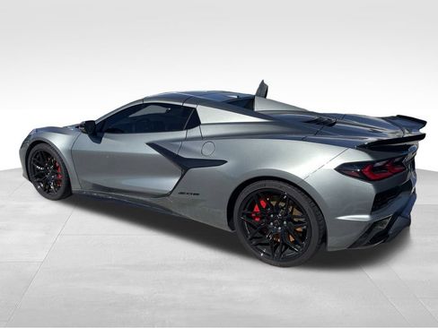 Certified 2024 Chevrolet Corvette Z06 w/ Stealth Interior Trim Package image 3