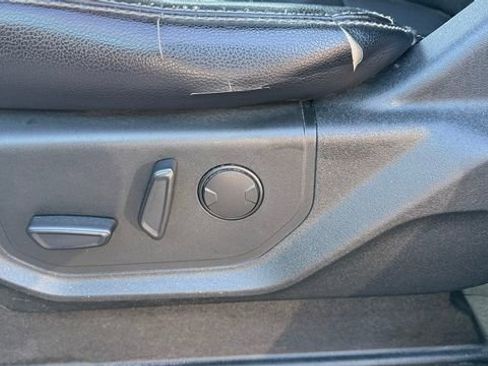 Used 2020 Ford F150 Lariat w/ Equipment Group 502A Luxury image 21