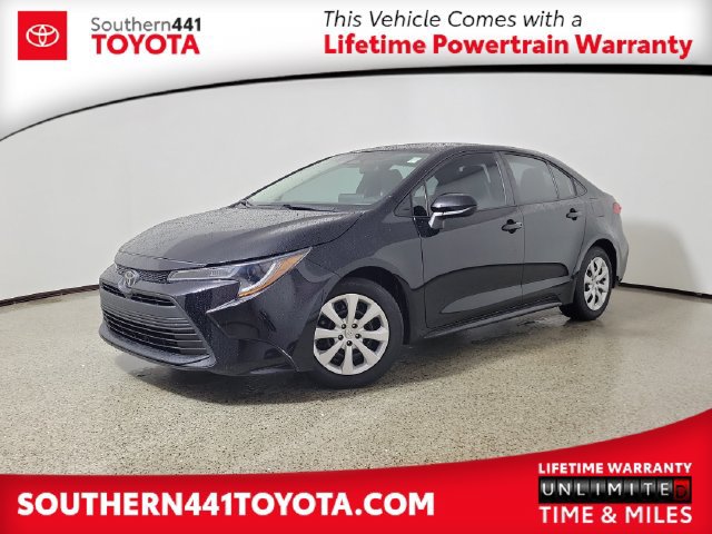 Used 2024 Toyota Corolla LE FWD image 1