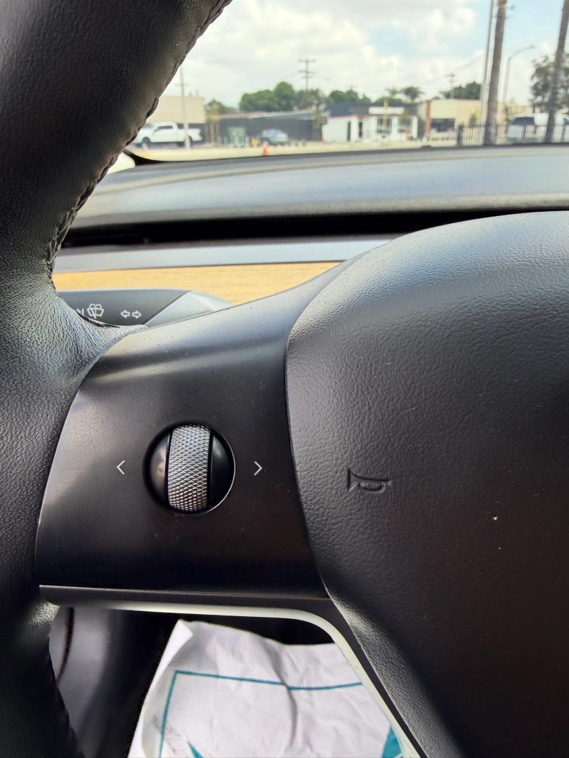 Used 2022 Tesla Model 3 RWD image 23