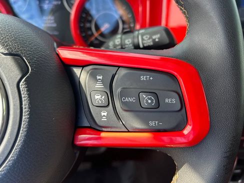 Used 2024 Jeep Wrangler Unlimited Sport AWD/4WD image 43