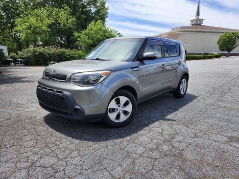 Used 2016 Kia Soul FWD image 3