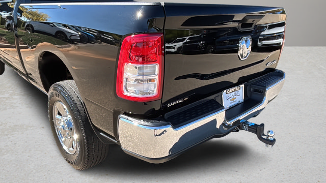 Used 2024 RAM 2500 Tradesman w/ Chrome Appearance Group AWD/4WD image 35