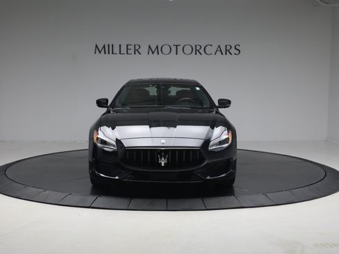 Used 2022 Maserati Quattroporte Modena Q4 AWD/4WD image 12