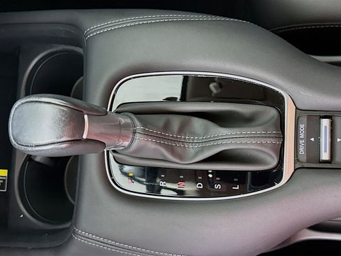 Certified 2024 Honda HR-V EX-L image 19
