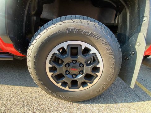 Used 2024 Toyota Tacoma TRD Off-Road AWD/4WD image 13
