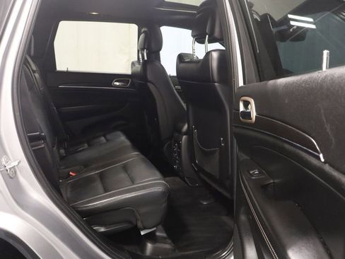 Used 2014 Jeep Grand Cherokee Limited image 17