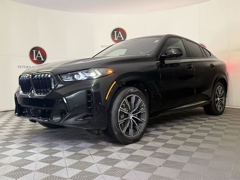 New 2026 BMW X6 xDrive40i image 3