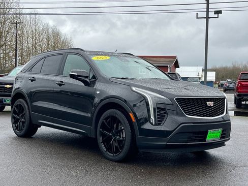 Used 2023 Cadillac XT4 Sport image 7