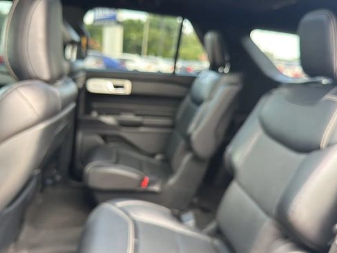 Used 2020 Ford Explorer ST w/ ST Street Pack AWD/4WD image 32
