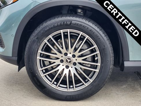 Certified 2025 Mercedes-Benz GLC 300 image 12