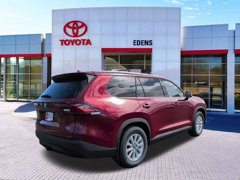 New 2026 Toyota Grand Highlander XLE AWD/4WD image 3