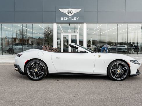 Used 2024 Ferrari Roma Spider image 14