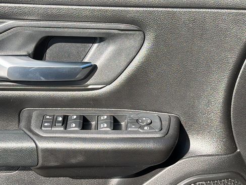 Used 2025 RAM 1500 Warlock AWD/4WD image 17