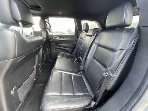 Used 2021 Jeep Grand Cherokee Limited AWD/4WD image 41