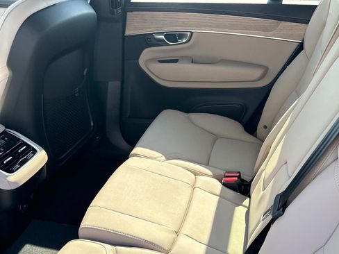 New 2026 Volvo XC90 B6 Plus w/ Protection Package image 11