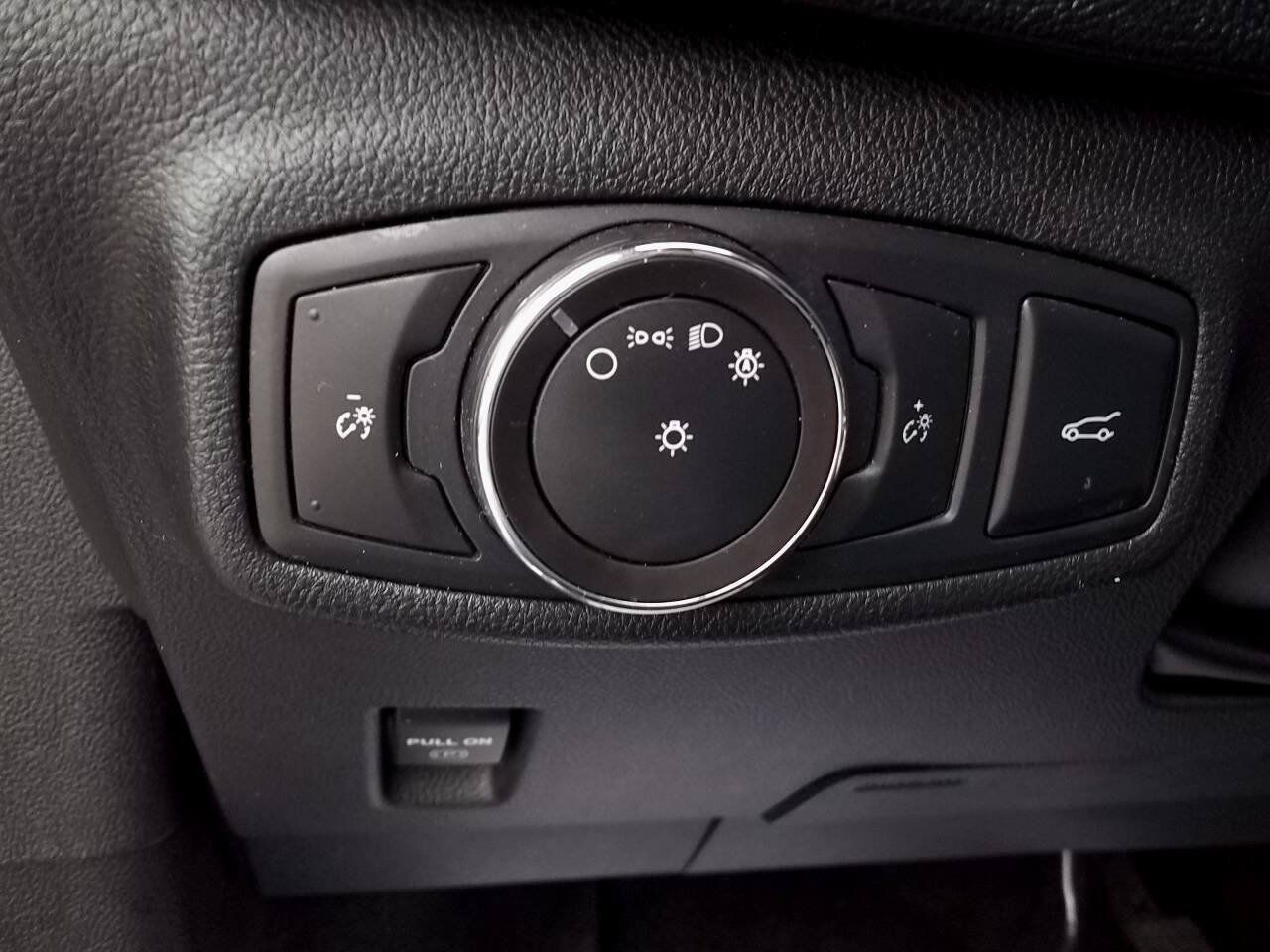 Used 2018 Lincoln MKC Select w/ Select Plus Package AWD/4WD image 20