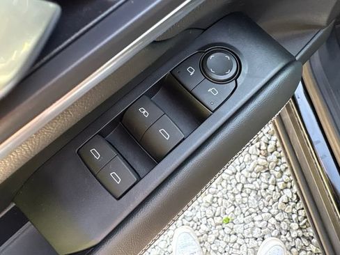 Certified 2025 GMC Terrain Elevation w/ Black Edition AWD/4WD image 24