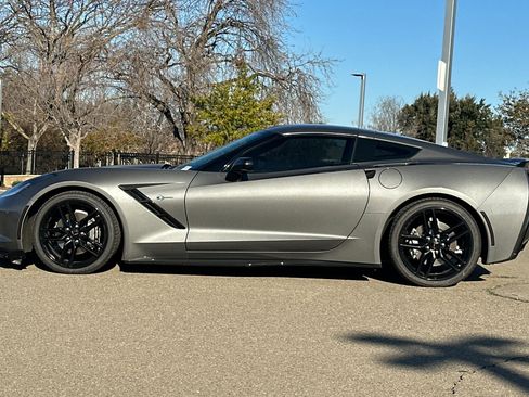 Used 2016 Chevrolet Corvette Stingray Coupe w/ 2LT Preferred Equipment Group image 7