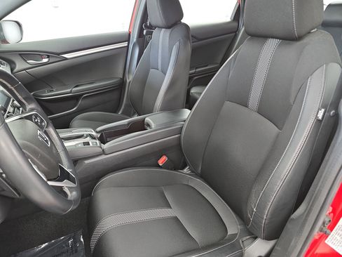Used 2019 Honda Civic Sport image 14