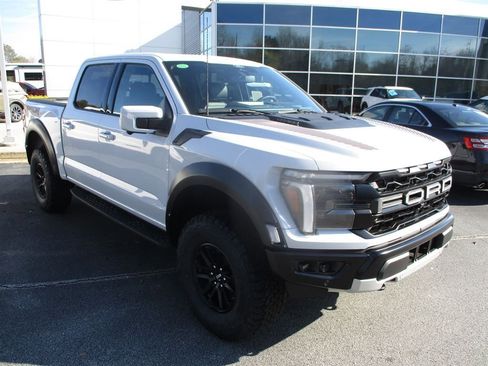 New 2025 Ford F150 Raptor image 2