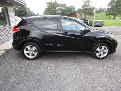 Used 2016 Honda HR-V EX image 9