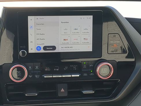 Used 2023 Toyota Highlander L image 24